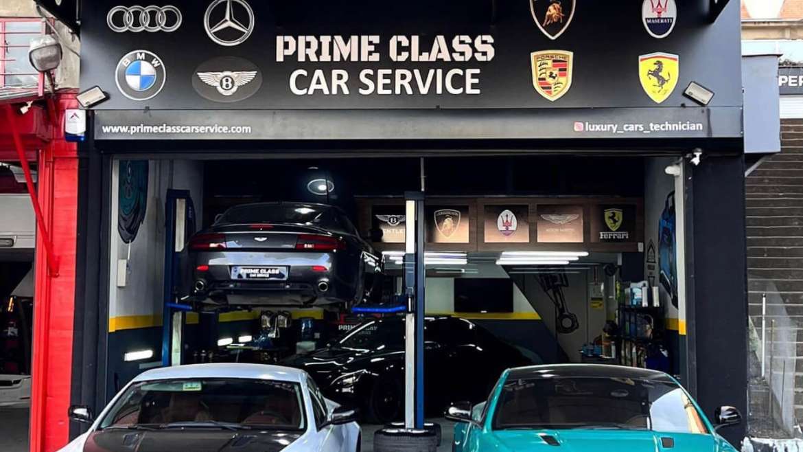 Aston Martin Araç Bakım, Tamir ve Kaporta Boya Hizmetleri